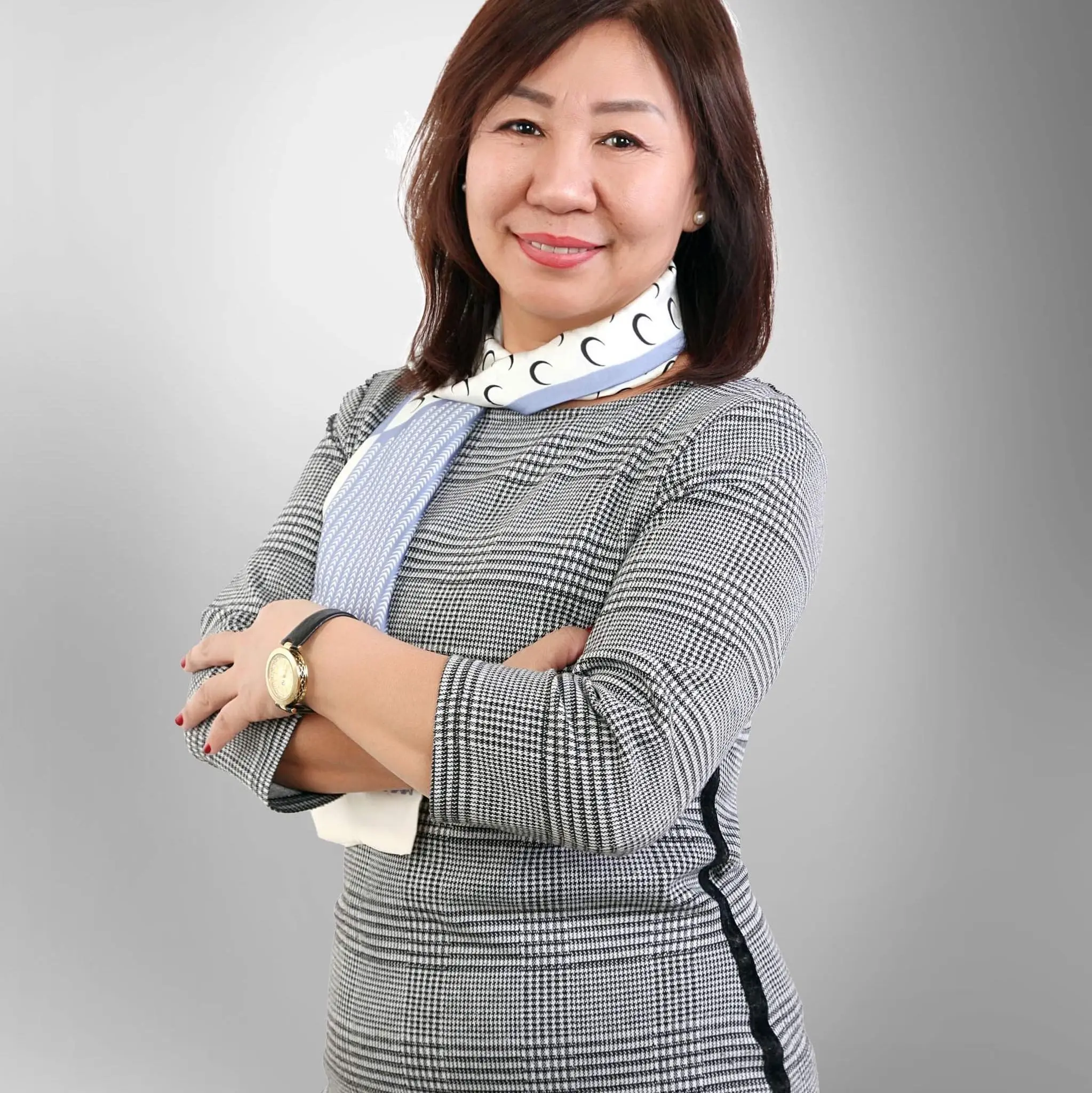 Байгууллагын удирдлагын мэдээлэл: Албан тушаал: Дархан сумын 4-р цэцэрлэгийн эрхлэгч Овог, нэр: Даваадорж Гэрэлт-Од  Утасны дугаар: 99018807 Цахим шуудангийн хаяг: Албаны sub.da@moes.edu.mn, Хувийн gereltod.ujin