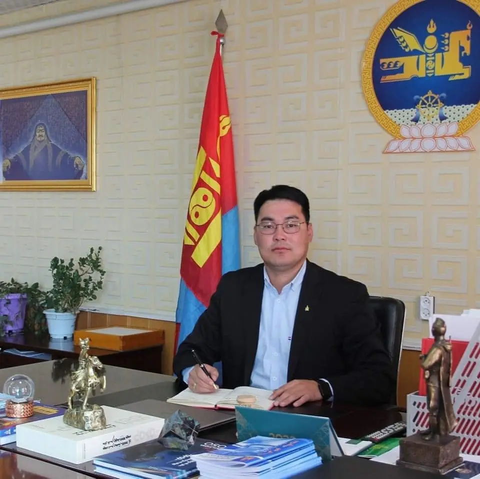 Сандуйжав Аюушжав