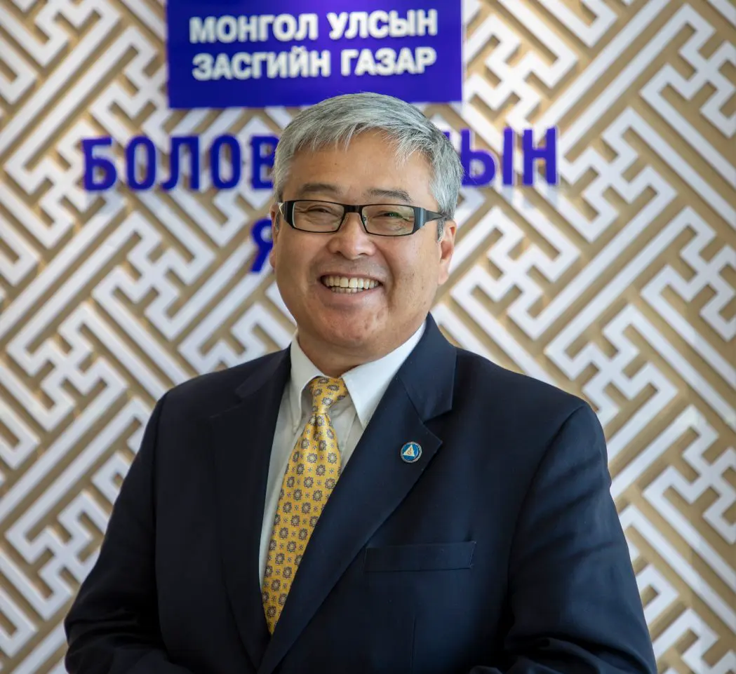 Лхагва Лхагвасүрэн