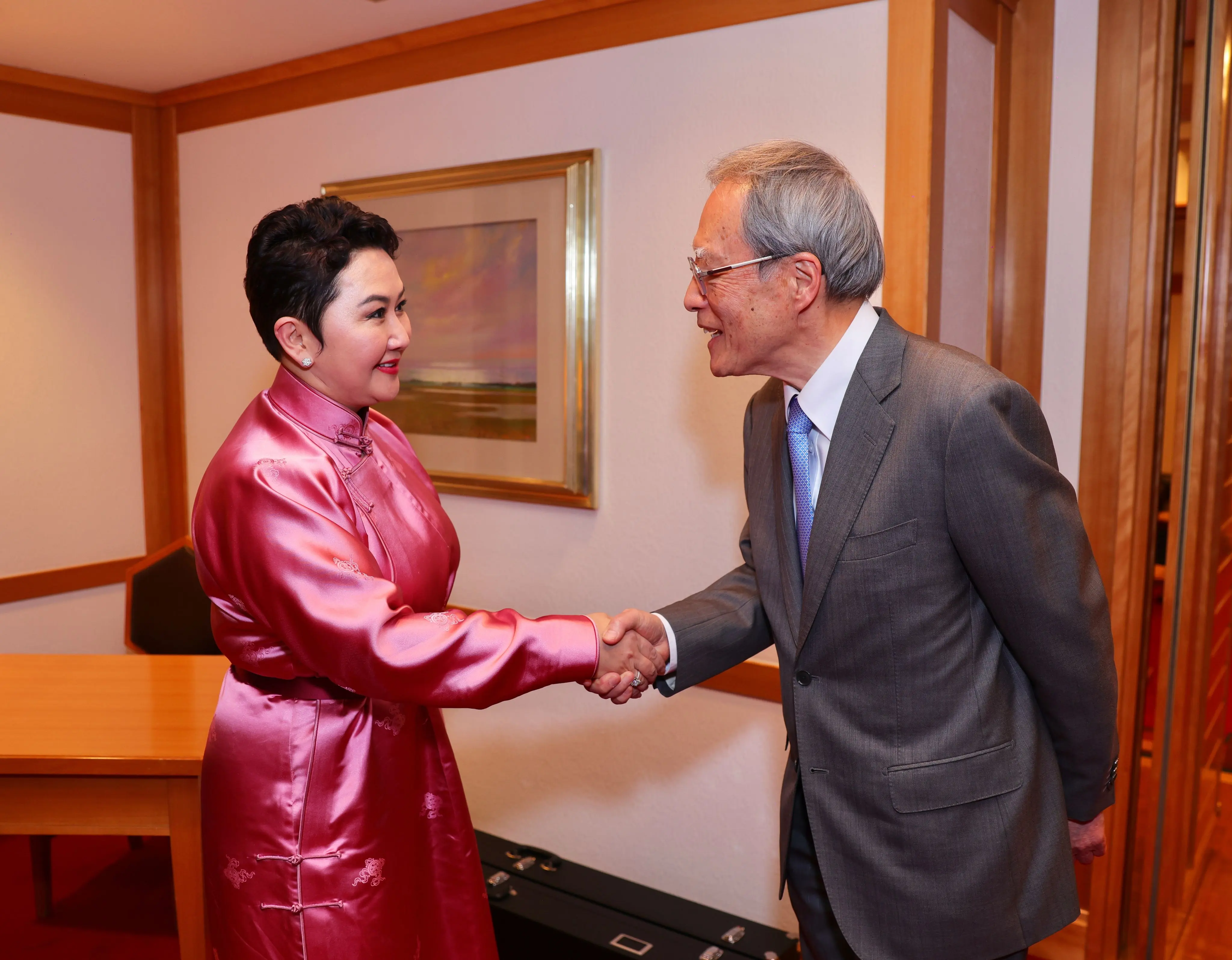 Minister for Foreign Affairs B.Battsetseg meets with Ambassador J. Ihara, Grand Master of the Ceremonies at the Imperial Household Agency of Japan
