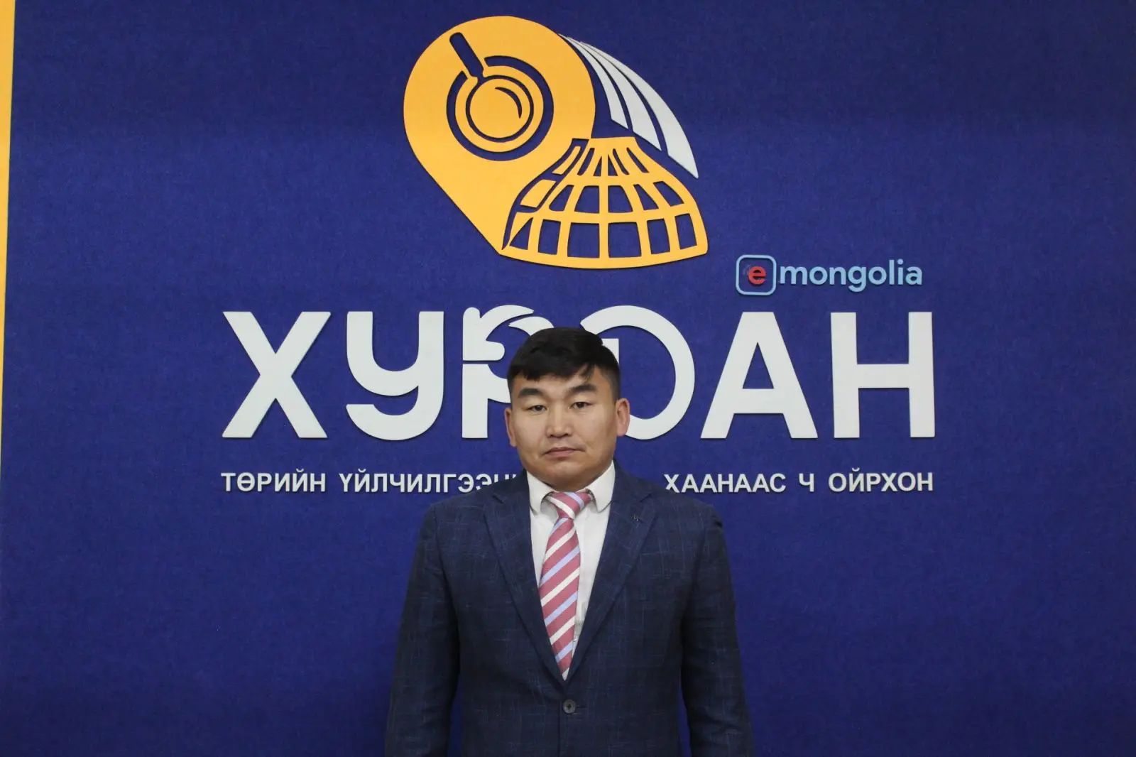 Амгалан Гомбосүрэн
