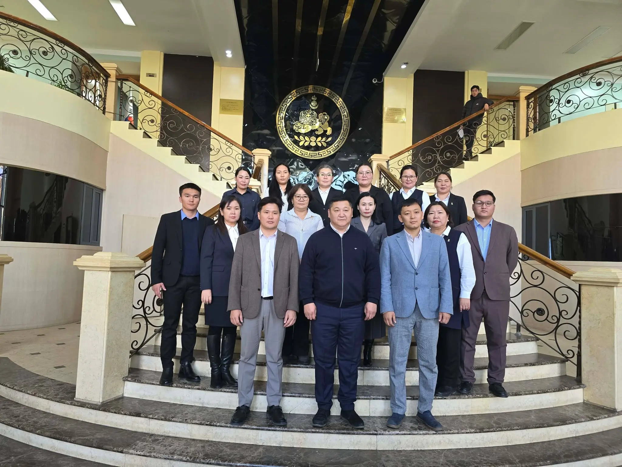 НИЙСЛЭЛИЙН БАЯНЗҮРХ ДҮҮРГИЙН УЛСЫН БҮРТГЭЛИЙН ХЭЛТЭСТ ОЧИЖ ТУРШЛАГА СУДАЛЛАА